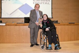 Lee más sobre el artículo Ana María Llopis, “Premio Especial España Digital 2017”